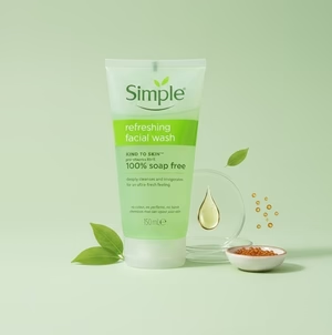 Simple Kind to Skin Refreshing Facial Wash 150ml – Soap-Free Gentle Cleanser